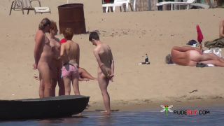 Here some vid's of a Greek Nude Plage on the Greek island  Paros.-2