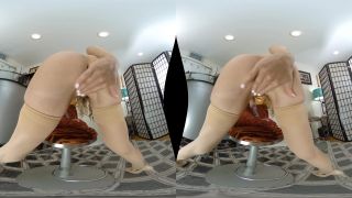 free video 10 Duchess of Pork – McKenzie Lee - vr porn - virtual reality -2