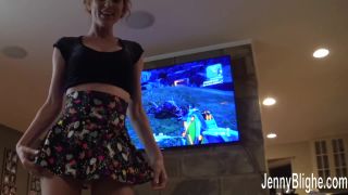 Jenny Blighe - A Guy Fucks A Girl While She Plays A Borderlands 2 Full HD-1