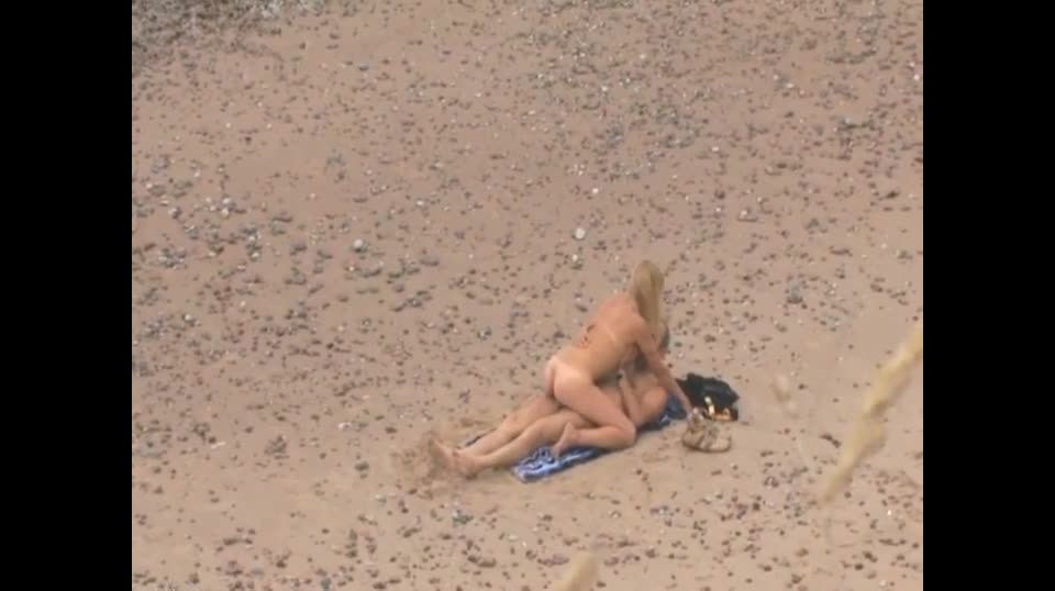 Older guy fucks a teen girl on a beach