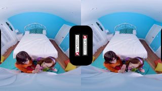 online porn video 47 mature femdom feet Scooby Doo A XXX Parody : Dani Jensen, Stephanie West [vrcosplayx] (UltraHD/2K 1440p), fetish on virtual reality-2