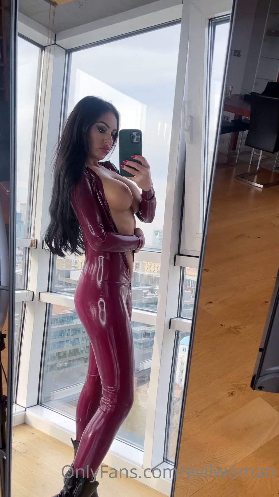 Evil Woman - I should wear catsuits more often SD 1920p - Domme