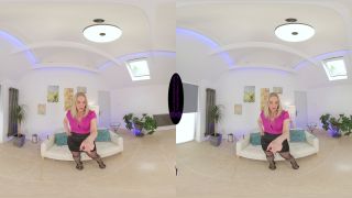 [K2S.CLUB] The English Mansion - Miss Eve Harper - Dick Pic Humiliation VR - 4K 1920P-1