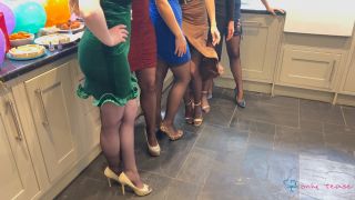 Summer Fax_Group-20251016-OT-e8aLPr9iWD-mp4_4k -1