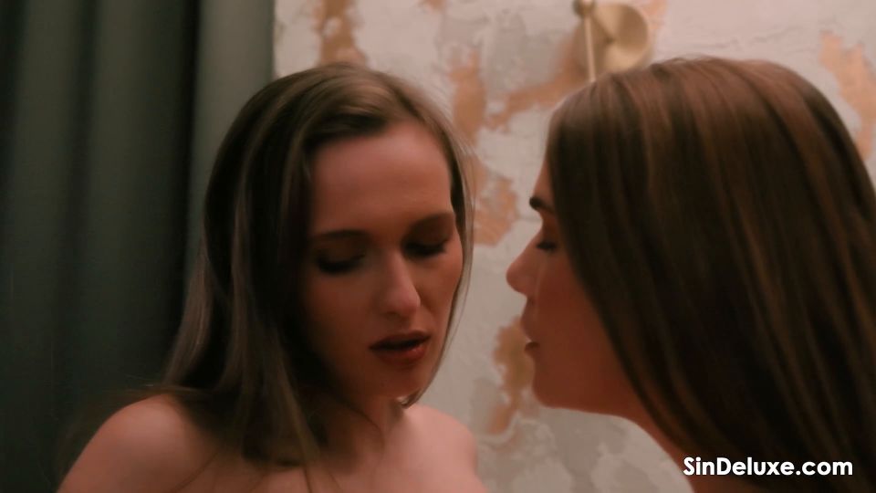 [SinDeluxe] Stacy Cruz Alexis Crystal And Miss Kataleya Lesbian [11.07.25] [1...