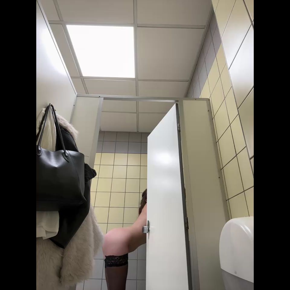 fake tits Maria Del Mar Teases in Must-Watch Argentinian Nude Video María Del Mar