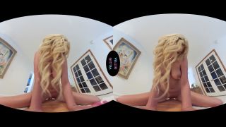 I Can Show You How To Be A Masseuse - Smartphone VR-3