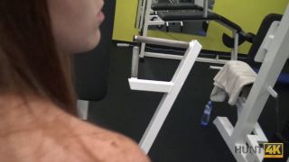HUNT4K. Muscled Bf Watches How Wellshaped Teen Girl Cheats-6