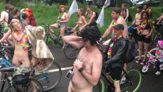 World_Naked_Bike_Ride_2016_-_Brighton_2_-0