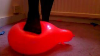 ﻿Balloon High Heel and Foot Pop (High Heels porn)-8