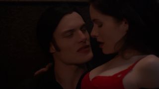 Discover Olivia Grace Applegate's Hottest Scenes! 🔥-4