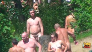 Nudist video  00675-2