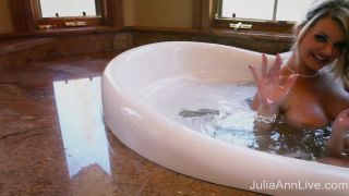 Julia Ann - Bathing Beauties-9