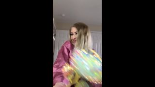  feet porn | footbaddie  Fuxk you pay me…. DUH  | footbaddie-9
