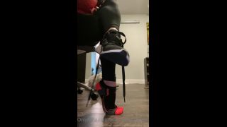 video 17 beautyandherfeetz 12072020 red hot and veiny post workout sock removal even, foot fetish cuckold on feet porn -2