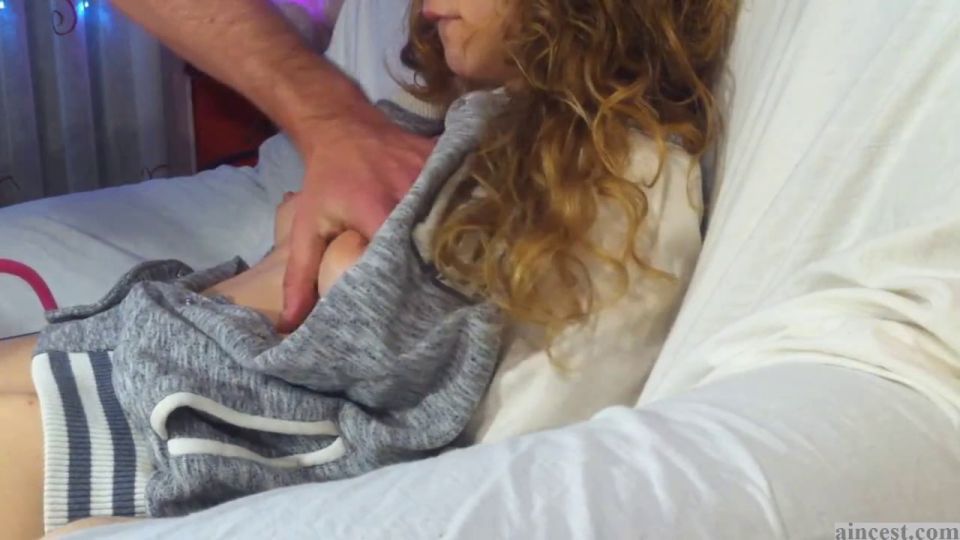 Homemade anal sex with gullible young Vanesa