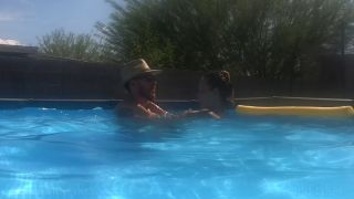 9 Months Pregnant Pool Sex 1080p-6