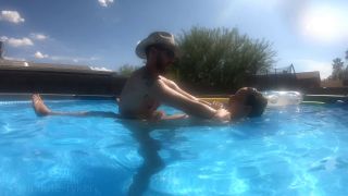 9 Months Pregnant Pool Sex 1080p-7