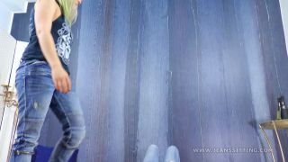 7107 Jenny-Nina - This Facesitting Session Is His Doom - Jean...-3