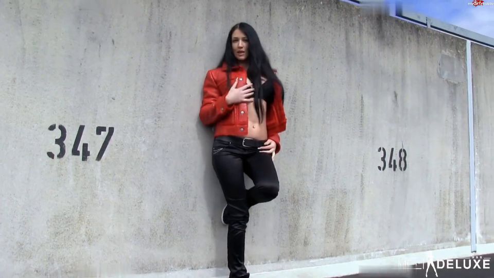 [K2S.CLUB] Meli-Deluxe - Outdoor Anleitung deiner Nymphomanen Nutte - FullHD 1080P