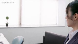 Reducing Mosaic KIR-074 社内で課長に毎日セクハラ痴●され絶頂…抗っていたはずの快感が忘れられず自らデカ尻で誘惑し中出し懇願するアラサーOL 祈山愛-1