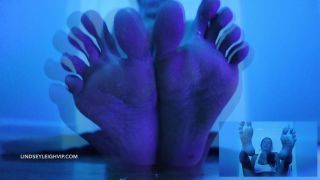 xxx video clip 49 cosplay foot fetish pov | Lindsey Leigh - Entrancing Toes | h-4