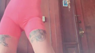 giaisabellaxx H265 2020-04-17  hope my mini thick tattooed body is with you tonight as you drift off to dreamland o-8