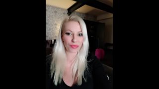 Michelle Thorne lmNokv2S4p0tMISp1GS3cMSwsQQdVAav-2