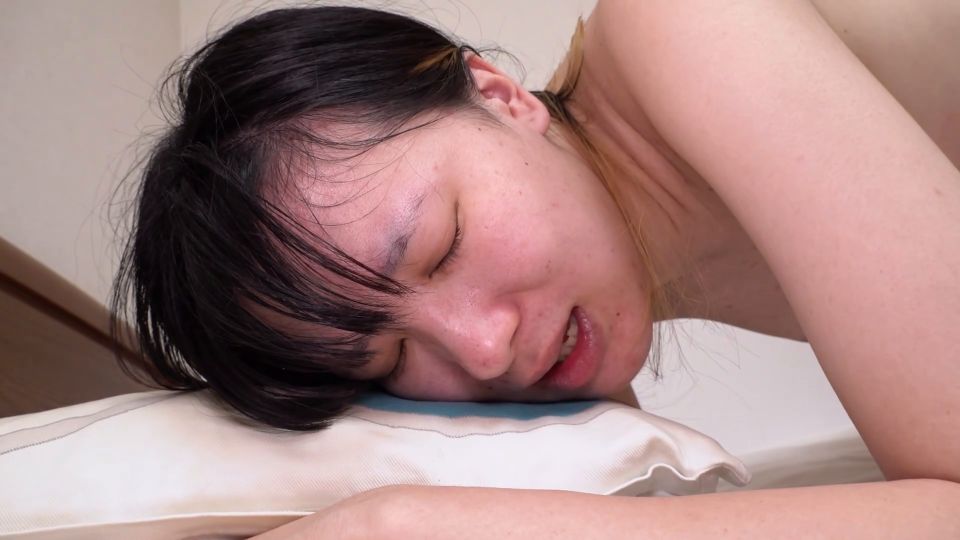 HEYZO 3565 The fate of a mature woman who forgot to turn off her live stream.