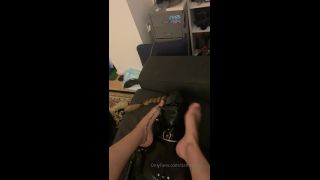 xxx video 36 trample fetish damazonia 21-08-2019 Feet latex always a hot combo With my gimpette Natalie Mars footfetish latexfetish, latex on femdom porn-5