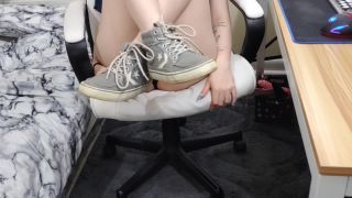 online clip 28 LilRedVelvet – Jerk Off to My Converse | lilredvelvet | fetish porn japanese panty fetish-8