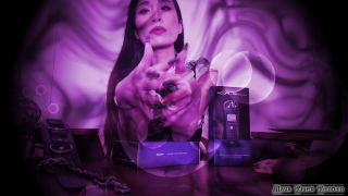 porn video 16 Maya Liyer - Nail Tapping Trance, brunette femdom on femdom porn -1