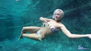 SexUnderwater e0816 Blake Carter UW Model Training 1 (mp4)-3