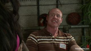 Big Red and Bambi Prescott Turning out a Pig: TS Bambi Se...-1