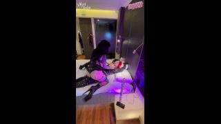 Finnish Domme Uses Her Rubber Fuckdoll Download New Porn ...-4