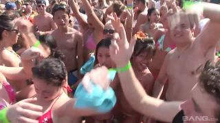 porn video 11 big tits foot fetish feet porn | Amateur Party Girls Get Freaky Out In Public As They Drink And Dance | foot-2