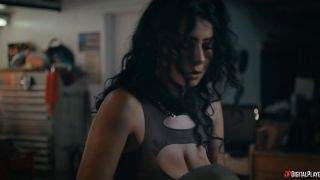 Revealing Real Intimates: Couples' Passion Live Unveiled-9