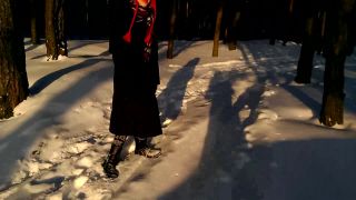 Laruna Mave in 005 First Time PUBLIC Blowjob in Winter,  on teen -0