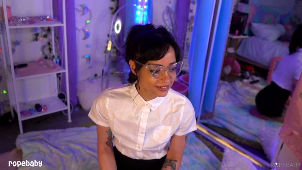 @ropebaby ropebaby-2025-05-10-3826584044