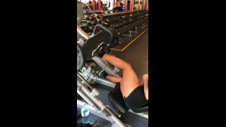 FablazedMuscular Girl Training At Gym - MV FREE-5