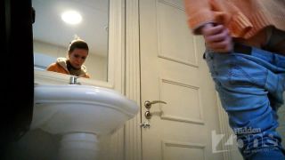 free porn clip 18 Voyeur – Her beautiful ass on voyeur -6