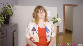 Curvy Busty Amateur With Glasses Masturbates During Interview-1