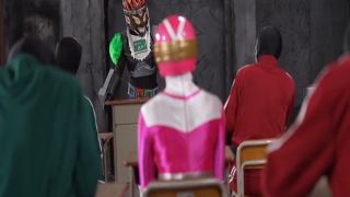 [SuperMisses.com] SPSE-32 Heroine in a pinch SP ~Super Sentai Shield Five Shield Pink trapped in the world of textbooks~-016-3