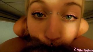 PervyPixie - Shower Blowjob Throatfucking-3