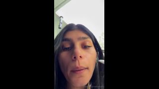 Mia Khalifa On Her Daily Routine Of Seducing You With Her Big Tits Onlyfans (Amateur porn)-1