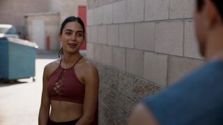 Melissa Barrera - Vida s02e05 (2019) HD 1080p!!!-4