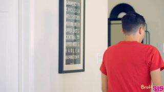 Kyler Quinn & Lulu Chu: Brattysis Sizing Up Valentine's Day-1