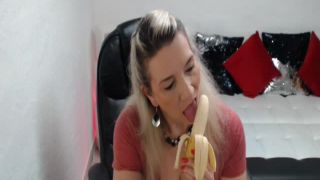 M@nyV1ds - Sandybigboobs - in love with my banana-5