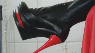 Heavy rubber  fetish orgasm.-3