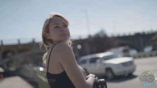 Muscle Rachel - Shutterbug Full HD 1080p - Natural   Close up -3